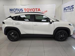 Toyota Starlet Cross 1.5 XS manual - Image 3