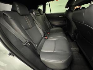 Toyota Corolla Cross 1.8 HEV XS - Image 13