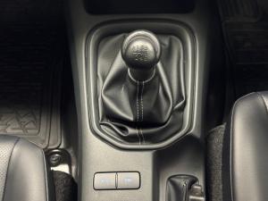 Toyota Hilux 2.4GD-6 double cab SR - Image 10