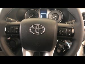 Toyota Hilux 2.8GD-6 double cab Raider auto - Image 26