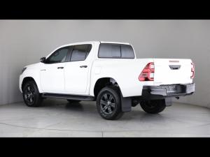 Toyota Hilux 2.8GD-6 double cab Raider auto - Image 3