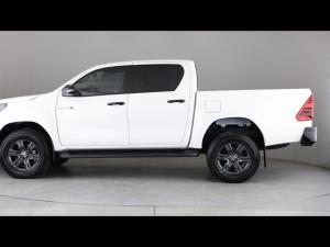 Toyota Hilux 2.8GD-6 double cab Raider auto - Image 4