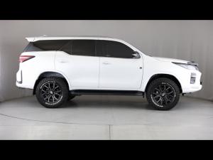 Toyota Fortuner 2.8GD-6 4x4 GR-Sport - Image 3