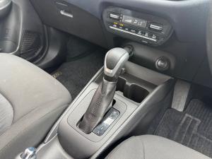 Toyota Starlet 1.5 XS auto - Image 11