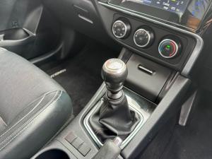Toyota Corolla 1.4D-4D Prestige - Image 11