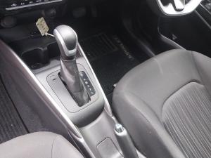 Toyota Starlet 1.5 XR auto - Image 13