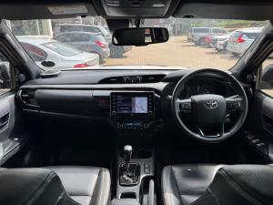 Toyota Hilux 2.8GD-6 double cab 4x4 Legend auto - Image 6