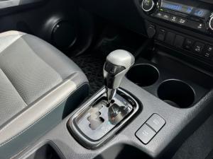 Toyota Hilux 2.8GD-6 double cab 4x4 Legend auto - Image 12