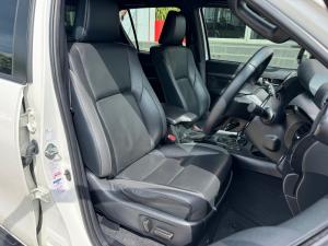 Toyota Hilux 2.8GD-6 double cab 4x4 Legend auto - Image 15