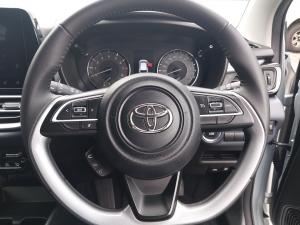 Toyota Starlet 1.5 XR auto - Image 8