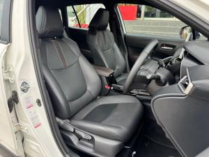 Toyota Corolla Cross 1.8 XS - Image 15