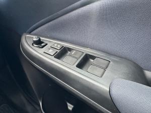 Toyota Starlet 1.5 XS auto - Image 21