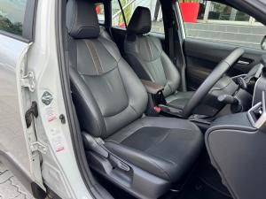 Toyota Corolla Cross 1.8 HEV XS - Image 15