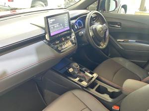 Toyota Corolla Cross 1.8 GR-S - Image 7