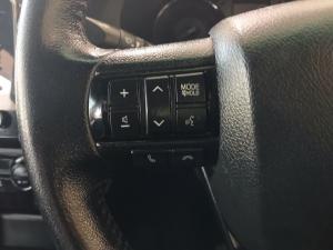 Toyota Hilux 2.8 GD-6 RB Legend 4X4 automaticD/C - Image 9