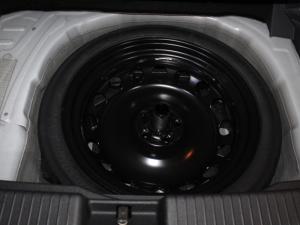 Volkswagen T-CROSS 1.0 TSI Life DSG - Image 9