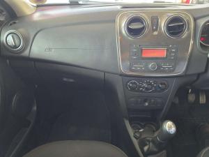 Renault Sandero 900T Stepway Expression - Image 18