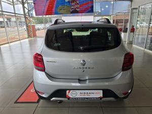Renault Sandero 900T Stepway Expression - Image 3