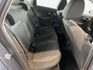 Volkswagen Polo Vivo hatch 1.6 Style - Image 15