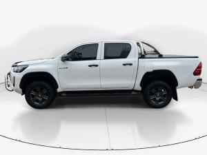 Toyota Hilux 2.4GD-6 double cab Raider manual - Image 4