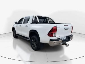 Toyota Hilux 2.4GD-6 double cab Raider manual - Image 5