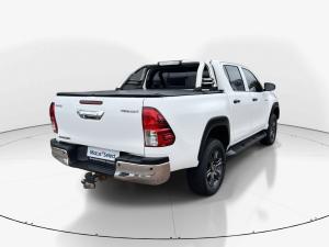 Toyota Hilux 2.4GD-6 double cab Raider manual - Image 7