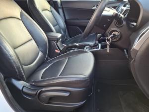 Hyundai Creta 1.6 Executive auto - Image 4