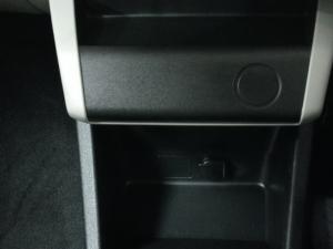 Renault Triber 1.0 Express panel van - Image 12