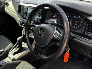 Volkswagen Polo hatch 1.0TSI Comfortline auto - Image 16