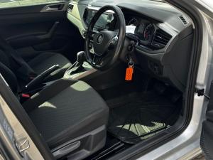Volkswagen Polo hatch 1.0TSI Comfortline auto - Image 17