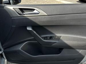 Volkswagen Polo hatch 1.0TSI Comfortline auto - Image 18