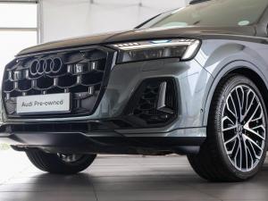 Audi SQ7 TFSI quattro Black Edition - Image 11