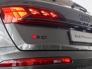 Audi SQ7 TFSI quattro Black Edition - Image 13