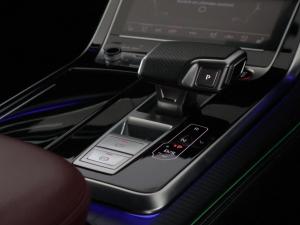 Audi SQ7 TFSI quattro Black Edition - Image 14