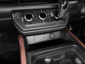 Land Rover Defender 110 D300 X - Image 17
