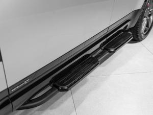 Land Rover Defender 110 D300 X - Image 22