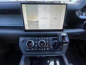 Land Rover Defender 110 D300 X-Dynamic HSE - Image 10
