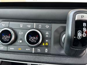 Land Rover Defender 110 D300 X-Dynamic HSE - Image 15