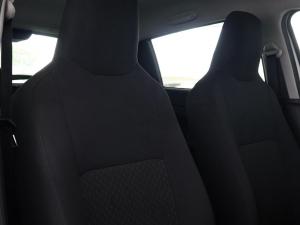 Toyota Vitz 1.0 XR auto - Image 17