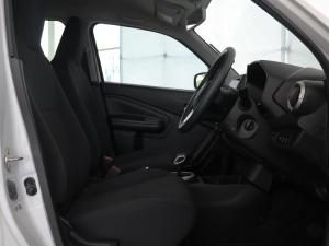 Toyota Vitz 1.0 XR auto - Image 21