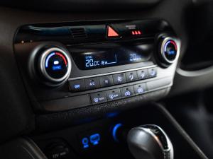 Hyundai Tucson 2.0 Executive - Image 32