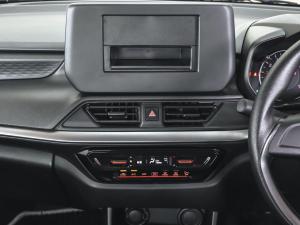 Suzuki Swift 1.2 GL - Image 22