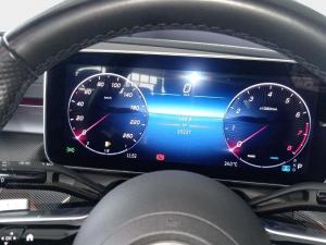 Mercedes-Benz C-Class C200 Avantgarde - Image 11
