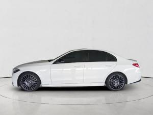 Mercedes-Benz C-Class C200 Avantgarde - Image 4