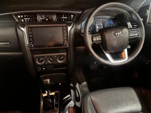 Toyota Fortuner 2.4GD-6 auto - Image 11