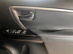Toyota Fortuner 2.4GD-6 auto - Image 7