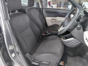 Suzuki Ignis 1.2 GLX manual - Image 11