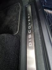 Land Rover Discovery D300 R-Dynamic HSE - Image 10
