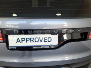 Land Rover Discovery D300 R-Dynamic HSE - Image 21
