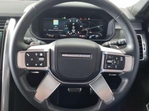 Land Rover Discovery D300 R-Dynamic HSE - Image 23